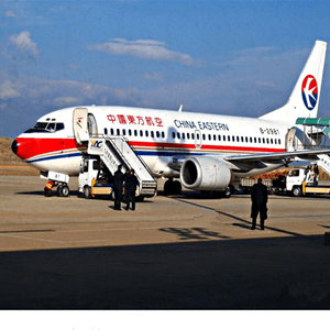 巴彦淖尔空运公司航空快运业稳步发展的原因是什么？